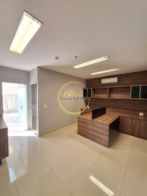 Foto 3 de Sala Comercial para alugar, 81m2 em Sítio Tamboré Alphaville, Barueri - SP