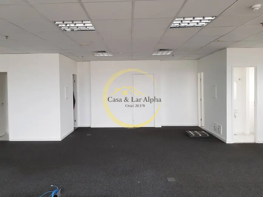 Foto 1 de Sala Comercial para alugar, 107m2 em Alphaville Industrial, Barueri - SP