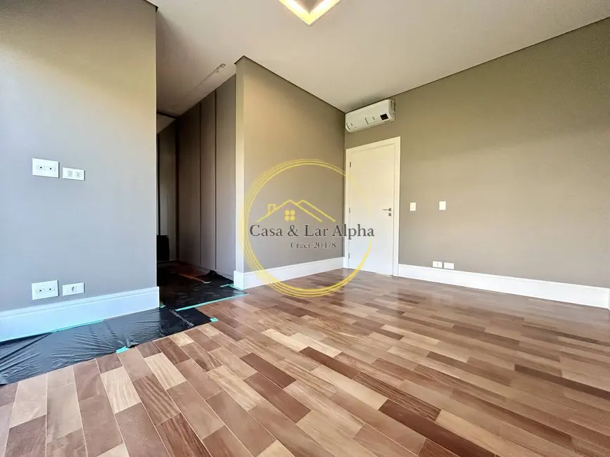Casa com 4 quartos à venda, 482m2 em Alphaville, Santana De Parnaiba - SP - imagem 8 Foto 8 de Casa com 4 quartos à venda, 482m2 em Alphaville, Santana De Parnaiba - SP