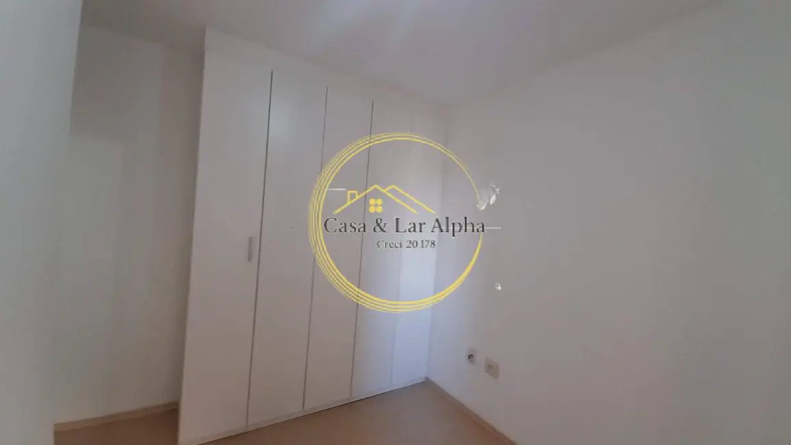 Apartamento com 3 quartos para alugar, 73m2 em Jardim Tupanci, Barueri - SP - imagem 7 Foto 7 de Apartamento com 3 quartos para alugar, 73m2 em Jardim Tupanci, Barueri - SP