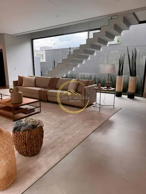 Foto 9 de Casa com 4 quartos à venda, 540m2 em Centro Comercial Jubran, Barueri - SP