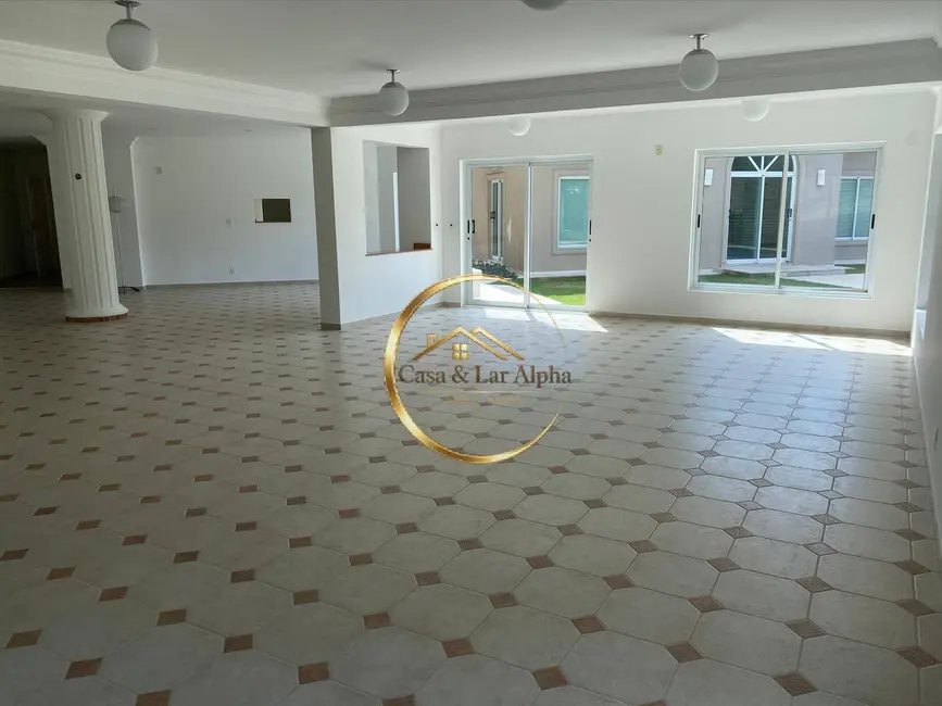 Casa com 4 quartos à venda e para alugar, 1060m2 em Tamboré, Barueri - SP - imagem 4 Foto 4 de Casa com 4 quartos à venda e para alugar, 1060m2 em Tamboré, Barueri - SP