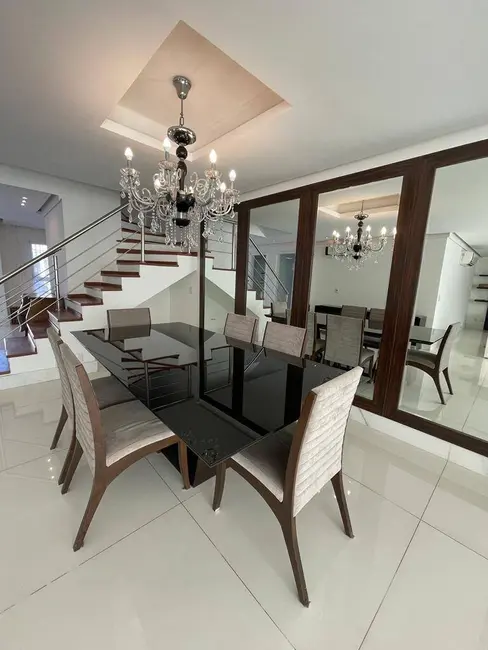 Foto 4 de Casa de Condomínio com 4 quartos para alugar, 365m2 em Alphaville, Santana De Parnaiba - SP