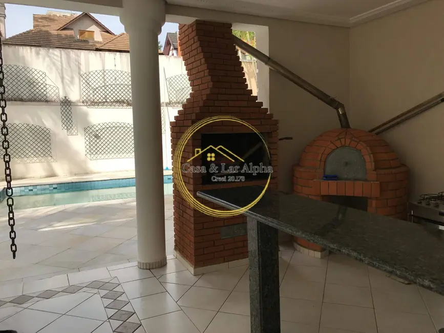 Casa com 5 quartos à venda e para alugar, 480m2 em Barueri - SP - imagem 8 Foto 8 de Casa com 5 quartos à venda e para alugar, 480m2 em Barueri - SP