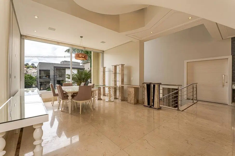 Casa com 4 quartos à venda, 471m2 em Barueri - SP - imagem 7 Foto 7 de Casa com 4 quartos à venda, 471m2 em Barueri - SP