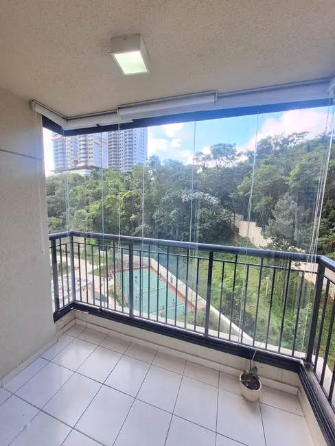 Foto 1 de Apartamento com 2 quartos para alugar, 69m2 em Jardim Tupanci, Barueri - SP