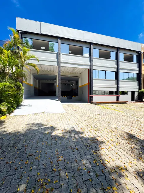 Sala Comercial para alugar, 1700m2 em Tamboré, Barueri - SP - imagem 3 Foto 3 de Sala Comercial para alugar, 1700m2 em Tamboré, Barueri - SP