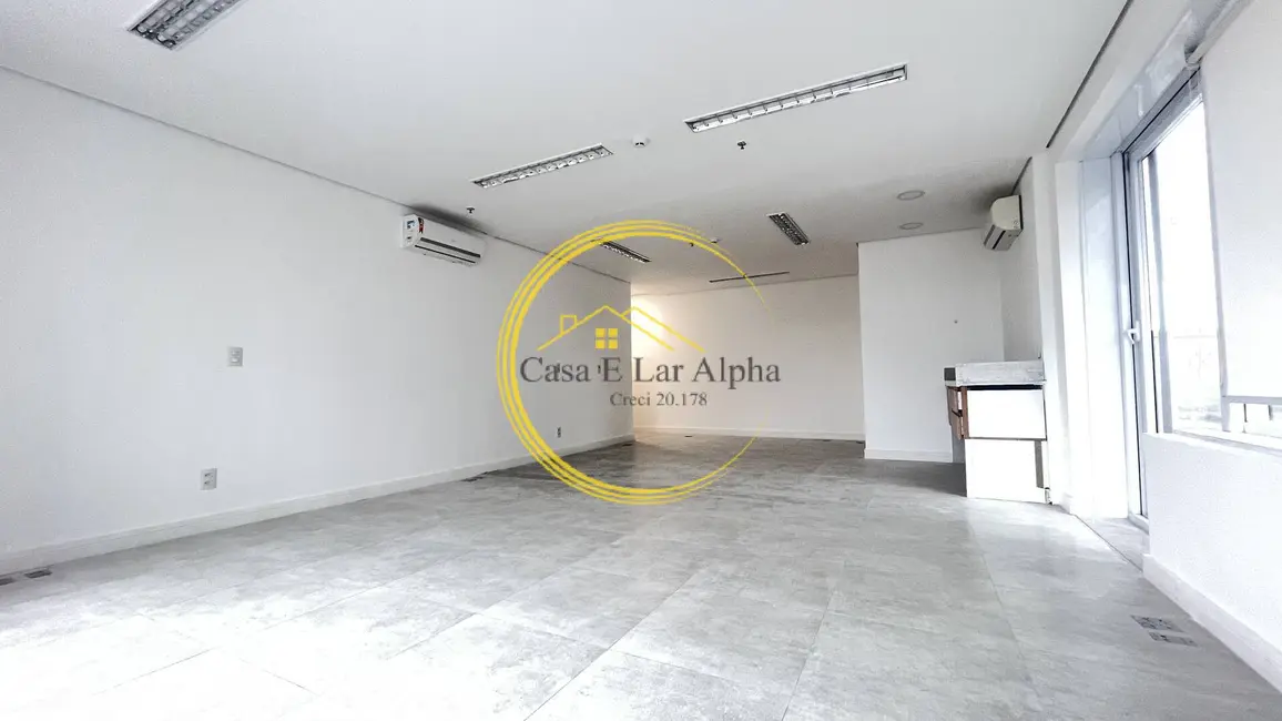 Sala Comercial para alugar, 51m2 em Barueri - SP - imagem 1 Foto 1 de Sala Comercial para alugar, 51m2 em Barueri - SP