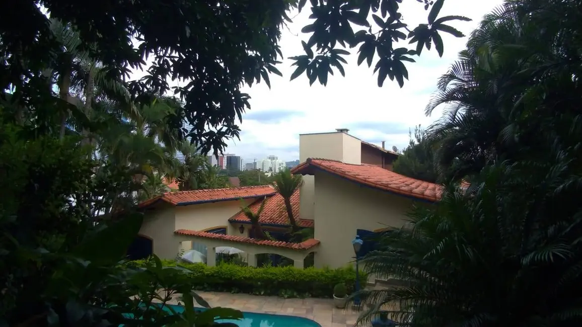Casa com 3 quartos à venda, 1123m2 em Alphaville, Santana De Parnaiba - SP - imagem 4 Foto 4 de Casa com 3 quartos à venda, 1123m2 em Alphaville, Santana De Parnaiba - SP