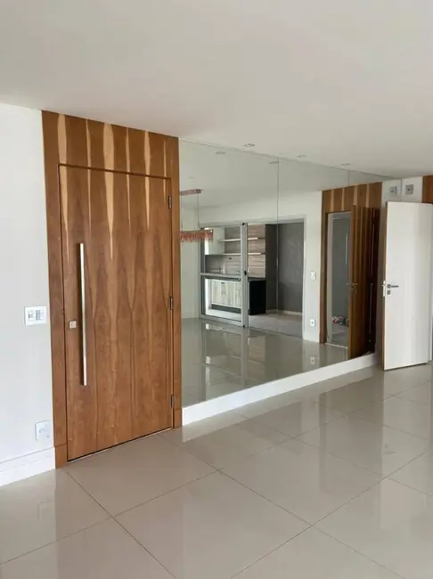 Foto 1 de Apartamento com 4 quartos para alugar, 236m2 em Barueri - SP