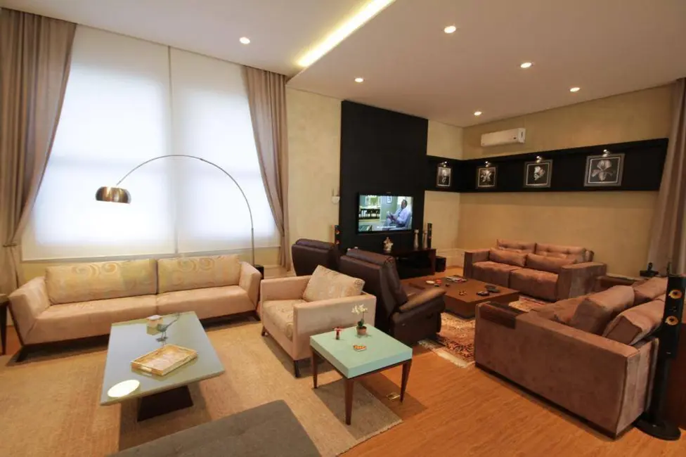 Casa com 5 quartos à venda, 560m2 em Alphaville, Santana De Parnaiba - SP - imagem 5 Foto 5 de Casa com 5 quartos à venda, 560m2 em Alphaville, Santana De Parnaiba - SP