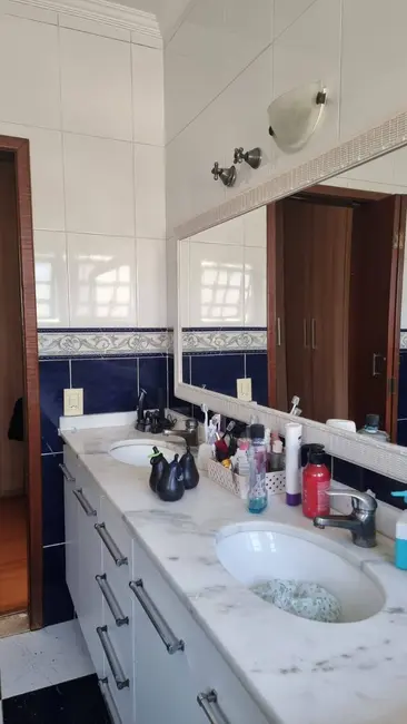 Foto 9 de Casa com 4 quartos à venda, 360m2 em Tarumã, Santana De Parnaiba - SP