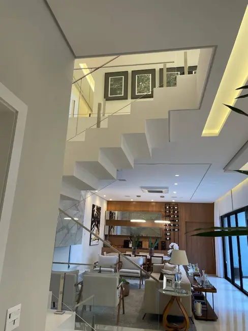 Foto 4 de Casa com 5 quartos para alugar, 500m2 em Alphaville, Santana De Parnaiba - SP