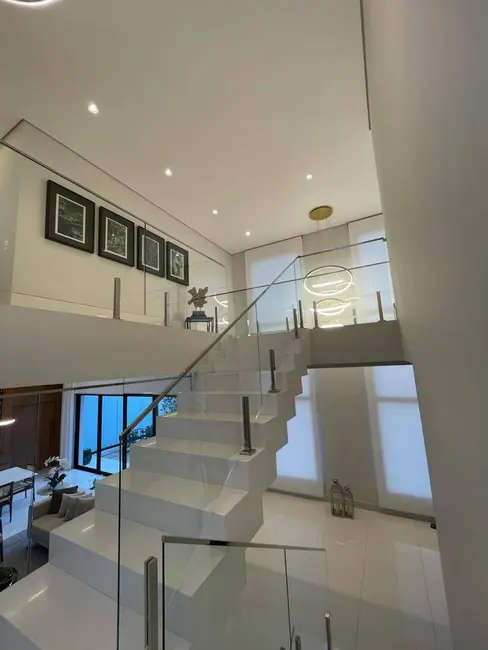 Foto 5 de Casa com 5 quartos para alugar, 500m2 em Alphaville, Santana De Parnaiba - SP