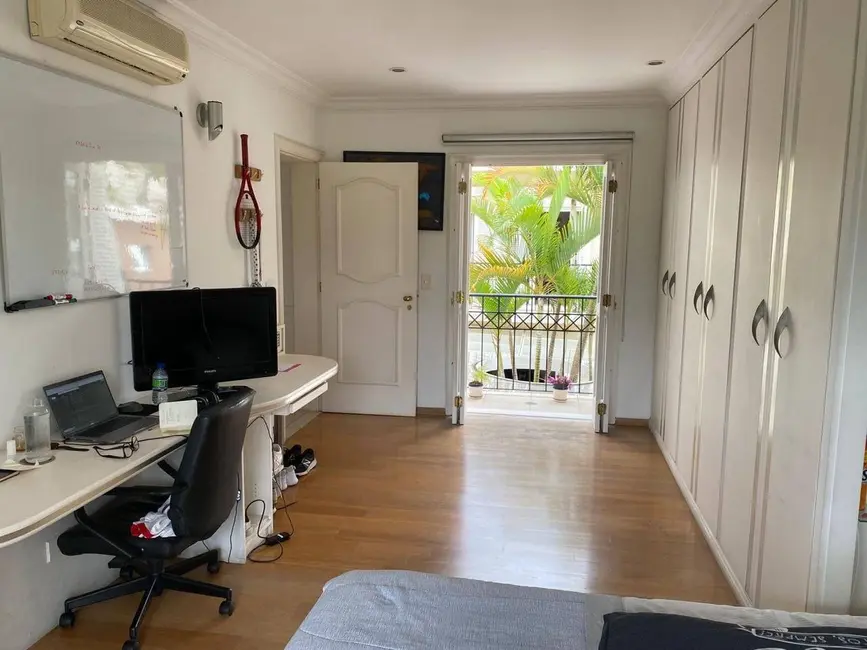 Foto 6 de Casa com 4 quartos à venda e para alugar, 560m2 em Barueri - SP