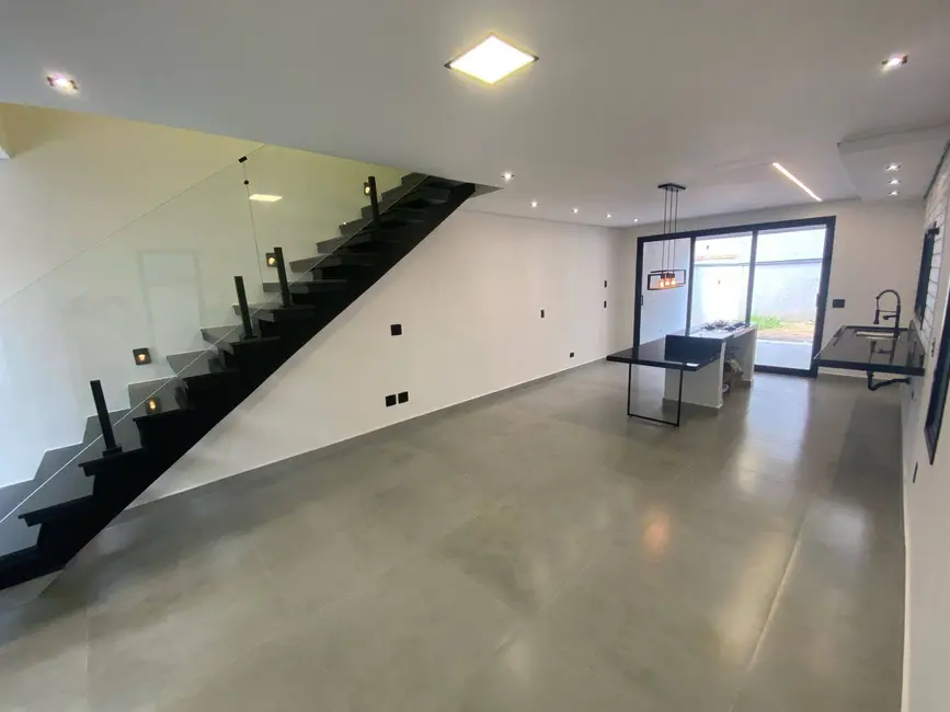 Casa com 3 quartos à venda, 123m2 em Santana De Parnaiba - SP - imagem 9 Foto 9 de Casa com 3 quartos à venda, 123m2 em Santana De Parnaiba - SP