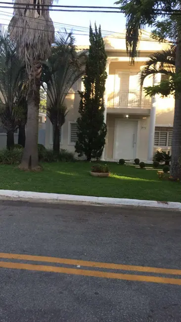 Foto 1 de Casa com 4 quartos à venda e para alugar, 400m2 em Barueri - SP