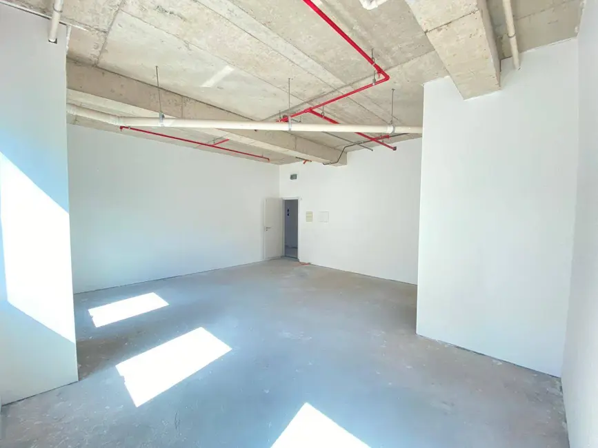 Foto 1 de Sala Comercial para alugar, 49m2 em Barueri - SP