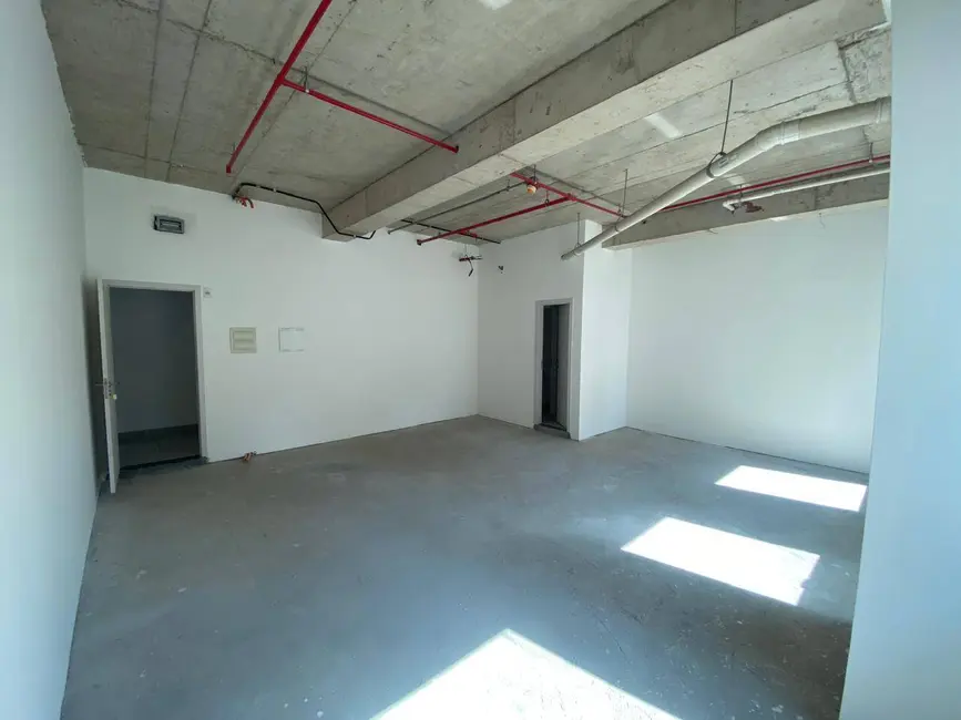 Foto 4 de Sala Comercial para alugar, 49m2 em Barueri - SP
