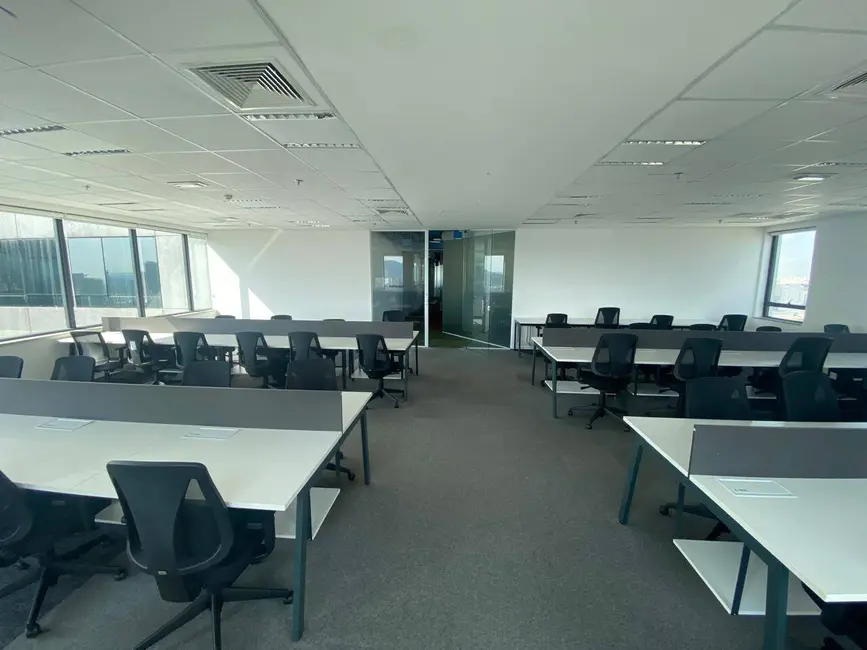 Foto 2 de Sala Comercial para alugar, 827m2 em Barueri - SP