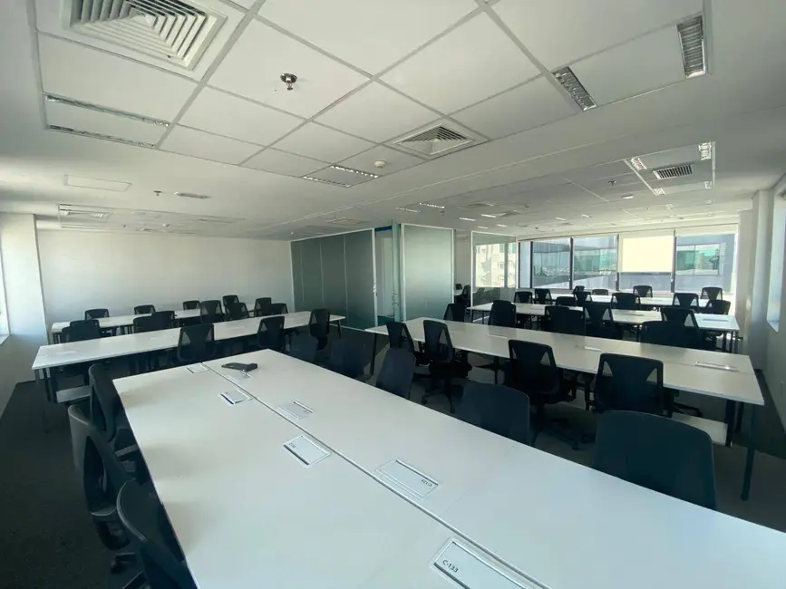 Sala Comercial para alugar, 827m2 em Barueri - SP - imagem 7 Foto 7 de Sala Comercial para alugar, 827m2 em Barueri - SP
