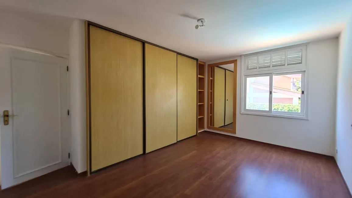 Casa com 5 quartos à venda, 620m2 em Alphaville, Santana De Parnaiba - SP - imagem 7 Foto 7 de Casa com 5 quartos à venda, 620m2 em Alphaville, Santana De Parnaiba - SP