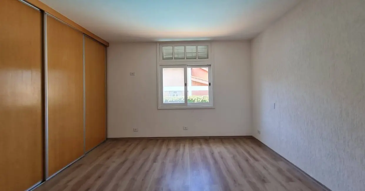 Casa com 5 quartos à venda, 620m2 em Alphaville, Santana De Parnaiba - SP - imagem 6 Foto 6 de Casa com 5 quartos à venda, 620m2 em Alphaville, Santana De Parnaiba - SP
