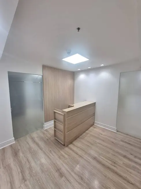 Sala Comercial para alugar, 50m2 em Barueri - SP - imagem 3 Foto 3 de Sala Comercial para alugar, 50m2 em Barueri - SP