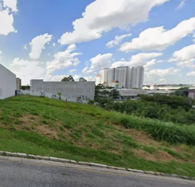 Foto 2 de Terreno / Lote à venda, 251m2 em Jardim dos Camargos, Barueri - SP