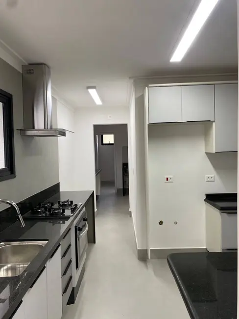 Foto 9 de Casa com 4 quartos à venda, 257m2 em Alphaville, Santana De Parnaiba - SP