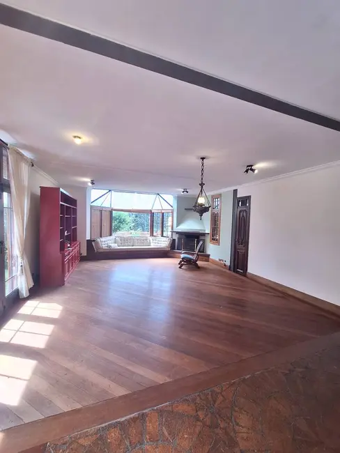 Foto 5 de Casa com 4 quartos para alugar, 600m2 em Alphaville, Santana De Parnaiba - SP