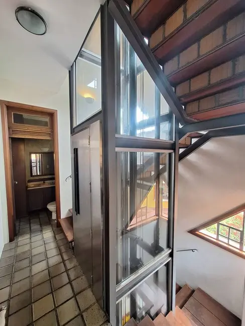 Foto 9 de Casa com 4 quartos para alugar, 600m2 em Alphaville, Santana De Parnaiba - SP