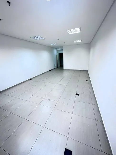 Sala Comercial à venda, 50m2 em Barueri - SP - imagem 2 Foto 2 de Sala Comercial à venda, 50m2 em Barueri - SP
