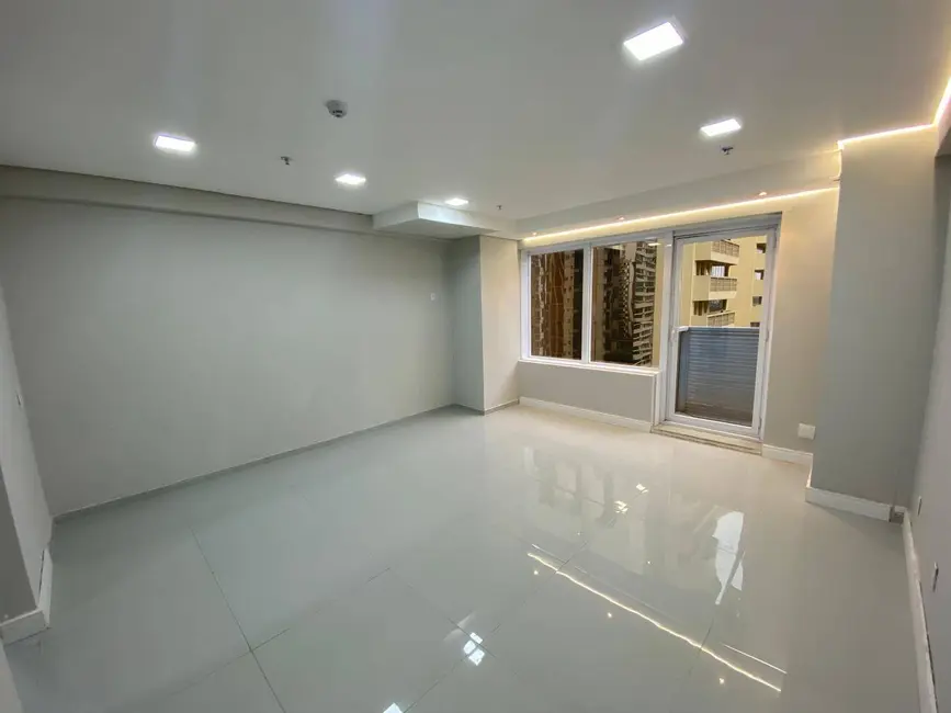 Foto 8 de Sala Comercial à venda, 40m2 em Barueri - SP