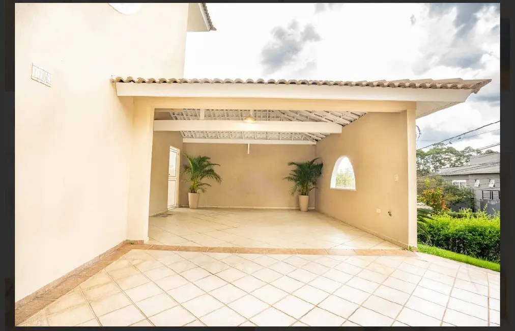 Casa com 4 quartos à venda, 326m2 em Alphaville, Santana De Parnaiba - SP - imagem 5 Foto 5 de Casa com 4 quartos à venda, 326m2 em Alphaville, Santana De Parnaiba - SP