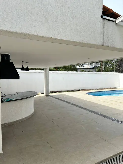 Foto 6 de Casa com 4 quartos à venda, 343m2 em Barueri - SP