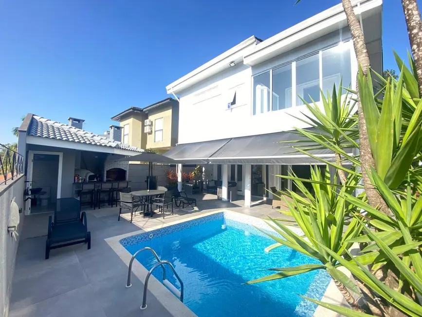 Casa com 3 quartos à venda, 347m2 em Alphaville, Santana De Parnaiba - SP - imagem 1 Foto 1 de Casa com 3 quartos à venda, 347m2 em Alphaville, Santana De Parnaiba - SP