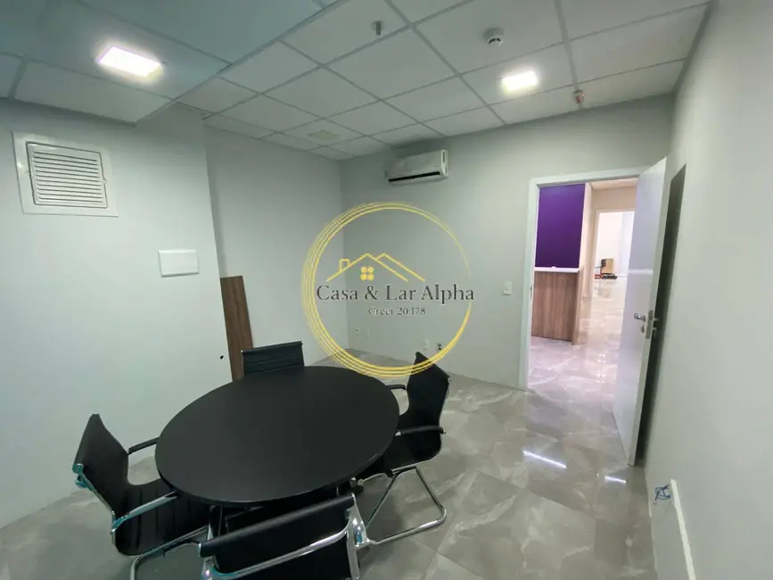 Foto 4 de Sala Comercial com 1 quarto para alugar, 180m2 em Barueri - SP