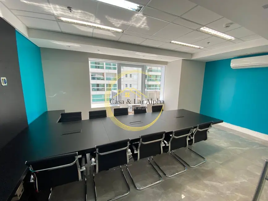 Foto 7 de Sala Comercial com 1 quarto para alugar, 180m2 em Barueri - SP