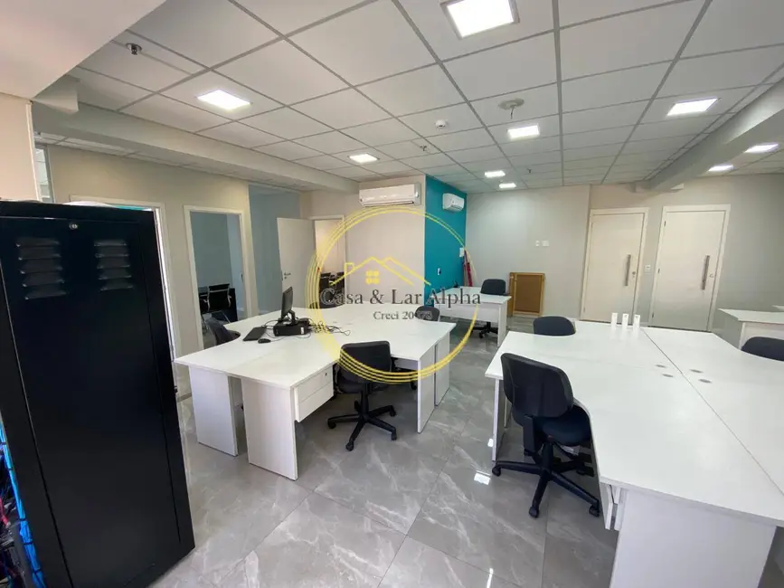 Foto 8 de Sala Comercial com 1 quarto para alugar, 180m2 em Barueri - SP