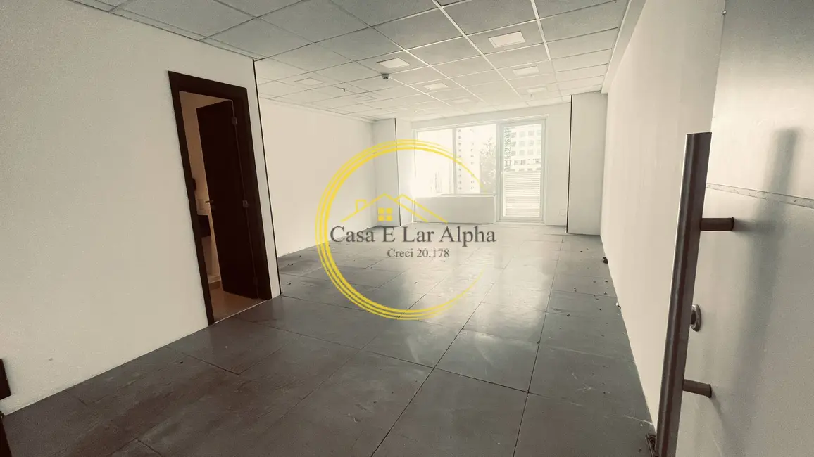 Foto 1 de Sala Comercial para alugar, 40m2 em Barueri - SP