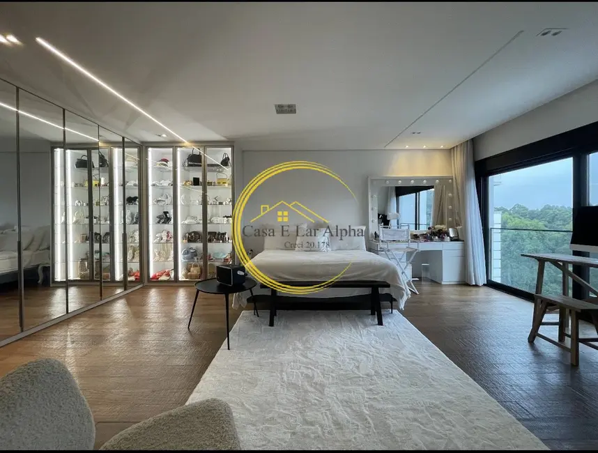 Foto 3 de Casa com 4 quartos para alugar, 495m2 em Cidade Tamboré, Santana De Parnaiba - SP