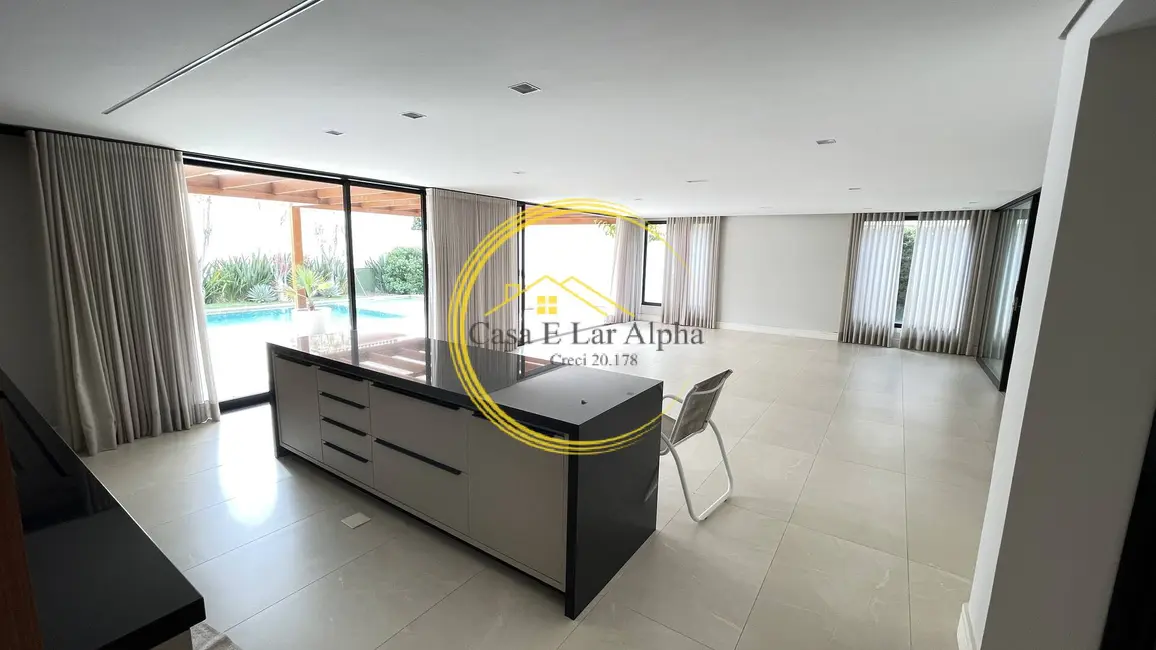 Foto 5 de Casa com 5 quartos à venda, 480m2 em Alphaville Residencial Zero, Barueri - SP