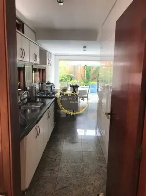 Foto 9 de Casa com 4 quartos à venda, 350m2 em Alphaville, Santana De Parnaiba - SP