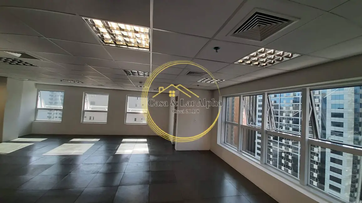 Foto 1 de Sala Comercial à venda, 126m2 em Barueri - SP