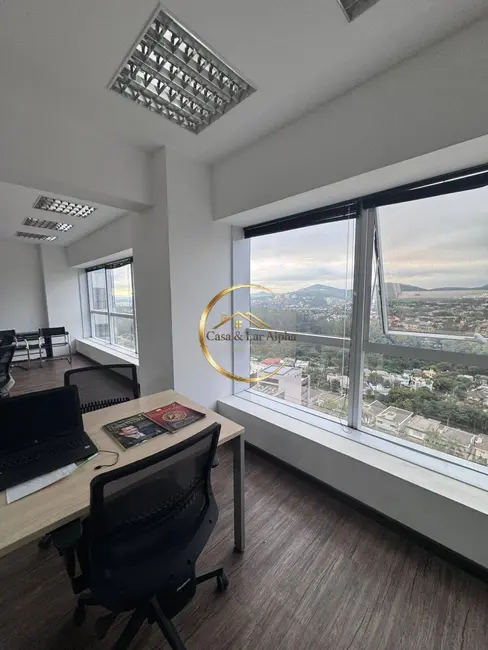Foto 4 de Sala Comercial para alugar, 100m2 em Green Valley Alphaville, Barueri - SP
