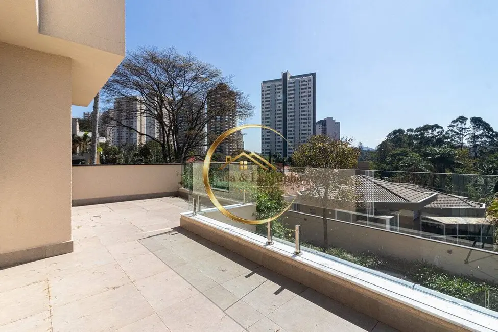 Casa com 4 quartos à venda e para alugar, 550m2 em Barueri - SP - imagem 2 Foto 2 de Casa com 4 quartos à venda e para alugar, 550m2 em Barueri - SP