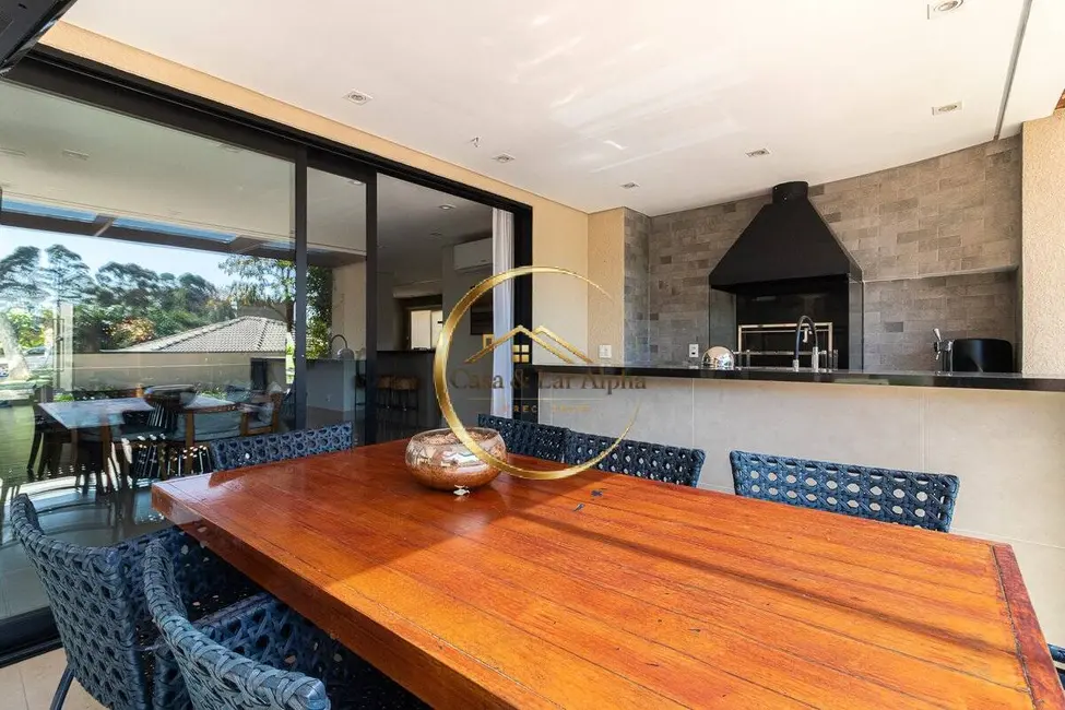 Casa com 4 quartos à venda e para alugar, 550m2 em Barueri - SP - imagem 9 Foto 9 de Casa com 4 quartos à venda e para alugar, 550m2 em Barueri - SP