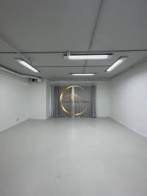 Foto 3 de Sala Comercial à venda e para alugar, 49m2 em Barueri - SP