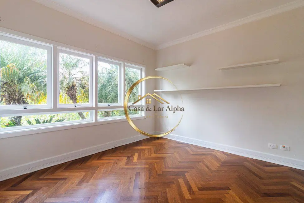 Casa com 2 quartos à venda e para alugar, 430m2 em Aldeia da Serra, Barueri - SP - imagem 6 Foto 6 de Casa com 2 quartos à venda e para alugar, 430m2 em Aldeia da Serra, Barueri - SP